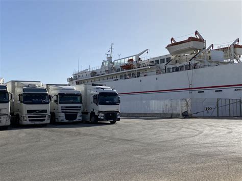 La L Nea Mar Tima Entre El Puerto De Motril Y T Nger Med Moviliza Cerca