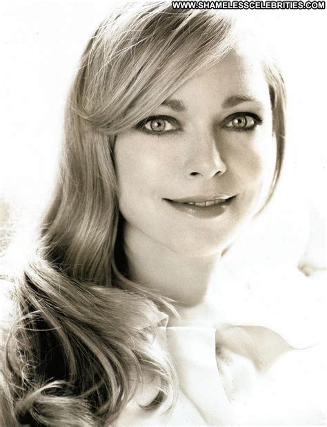 Sarah Alexander Photoshoot Beautiful Posing Hot Celebrity Babe