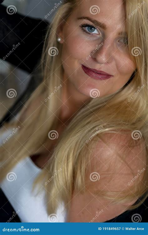 Gorgeous Blonde Model Enjoying A Day At Home Before Work Stock Image Image Of Home Fitness