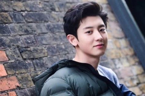 Sifat Park Chanyeol Exo Yang Bikin Fans Makin Sayang Setuju