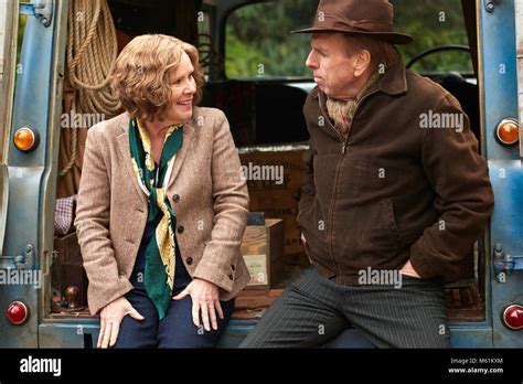 FINDING YOUR FEET, from left: Imelda Staunton, Timothy Spall, 2017. © Roadside Attractions ...