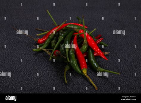 Ripe Hot And Spicy Chili Pepper Heap Stock Photo Alamy