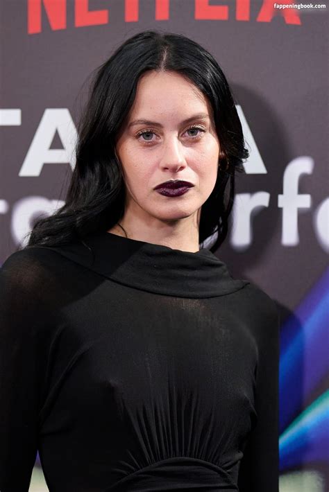 OOPS International Nude OnlyFans Leaks Fappening FappeningBook