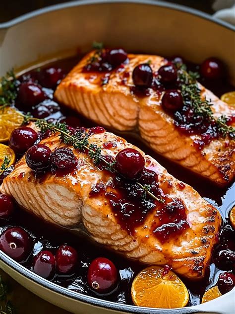 Cranberry Orange Glazed Salmon: An Irresistible Healthy Dish