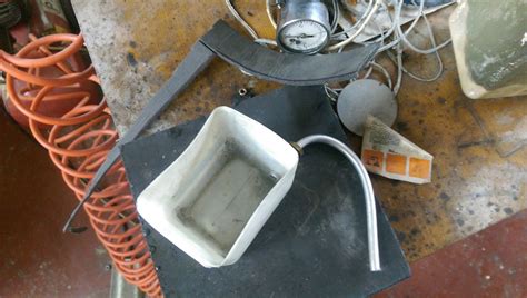 Ипровезированный стакан для бензонасоса — Mazda 626 III (GD), 2 л, 1988 ...