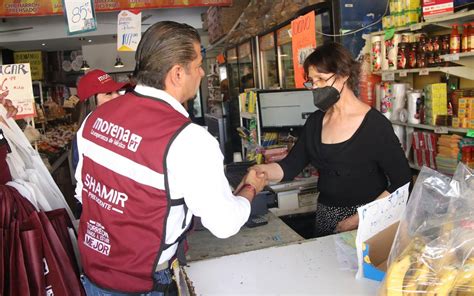 Shamir Fern Ndez Recorre El Mercado De Abastos En Torre N El Sol De