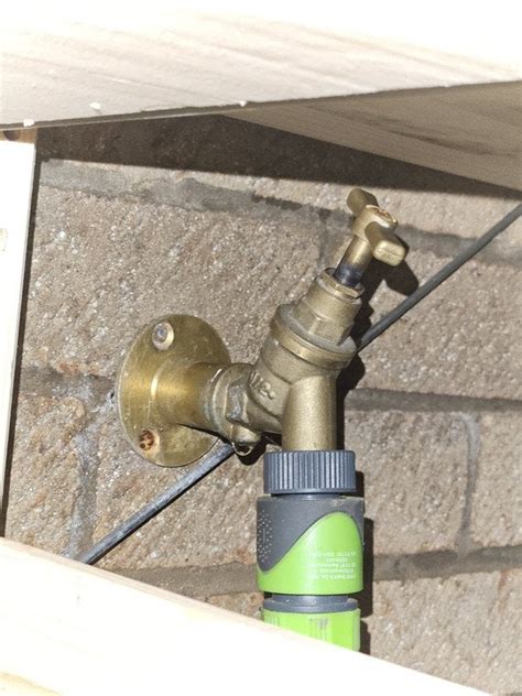 how to fix outdoor tap