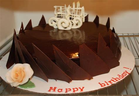 Chocolate Cake Design & Ideas - dashingamrit