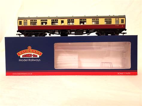 Bachmann 39 127B BR MK1 CK Composite Corridor Crimson Cream E15055