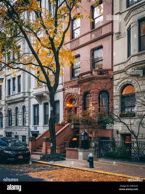 Brownstones On The Upper East Side Of Manhattan New York City Stock