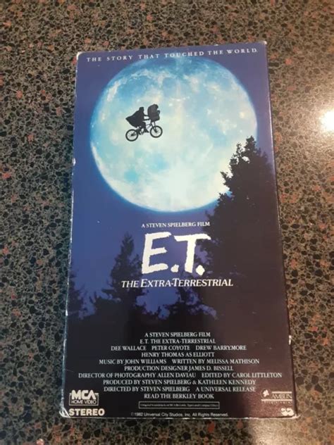 E T ET THE Extra Terrestrial VHS 1982 Rare Green And Black Tape