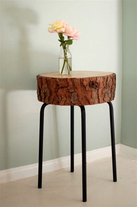 20 Charming DIY Log Ideas Take Rustic Decor To Your Home - The ART in LIFE