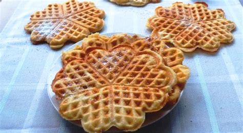 Basic Recipe for German Waffles - My Dinner