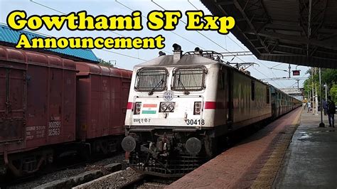 Gowthami SF Express Announcement And Arrival At Samalkota Junction