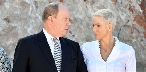 Albert et Charlene de Monaco Tendres baisers et complicité ils s