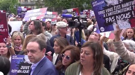 Rassemblement Contre L Antis Mitisme Courbevoie Apr S Viol De Jeune