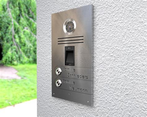 Edelstahl Türklingel mit Gravur | 2-Familien-Video-Türsprechanlage mit