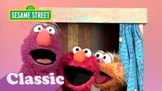 Elmo u0026 Zoe Show Full and Empty | Sesame Street Classic | Doovi