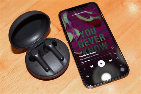 GADGET REVIEW Soundpeats MAC TWS Earbuds TravellyClub