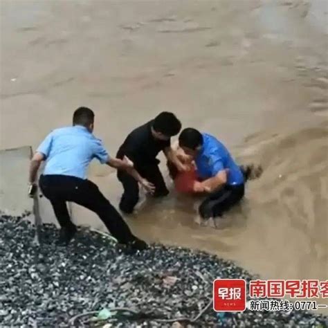 惊险！桂林一女子跳入湍急河水轻生，又是因为这种事 龙胜镇 河面上 傻事