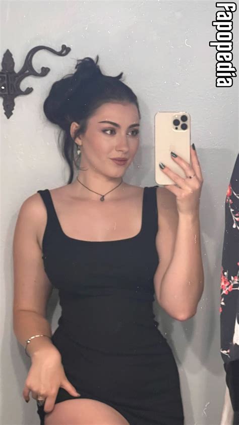 PalmBee Nude OnlyFans Leaks Photo Fapopedia