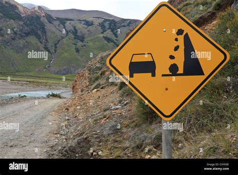 Falling Rocks Road Sign Road Sign Hi Res Stock Photography And Images