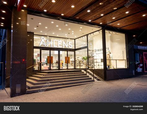 shopping mall entrance