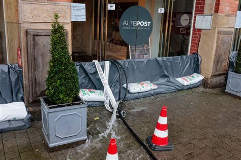 Unwetter An Der Ostseek Ste Schwere Sturmflut Sorgt F R Gro E Sch Den