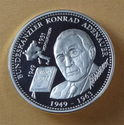 ERINNERUNGSMEDAILLE KONRAD ADENAUER Bundeskanzler Von 1949 1963 EUR