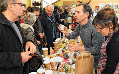 École Notre Dame Un marché de Noël bien fréquenté Le Télégramme