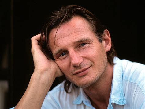 Online Crop Hd Wallpaper Actors Liam Neeson Portrait Headshot