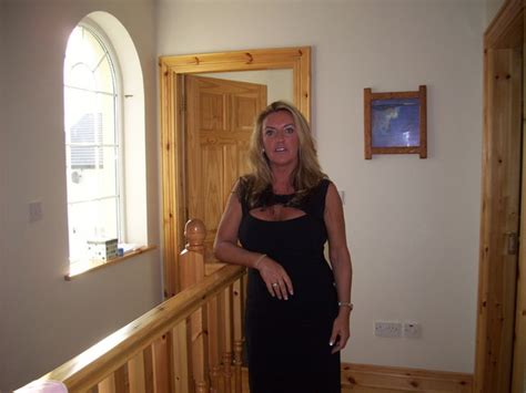 Martinilady From Glasgow Is A Local Granny Looking For Casual Sex Dirty Granny
