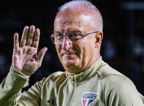 Dorival Júnior destaca conquista e espera continuidade de Lucas Moura