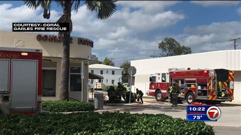 Firefighters Extinguish Blaze At Coral Gables Business Wsvn 7news