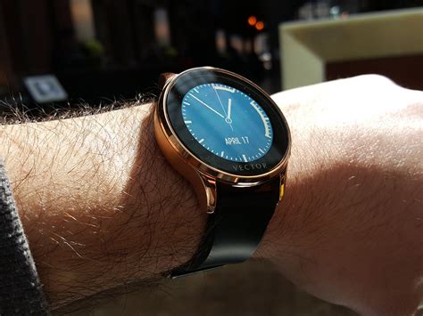 Vector Luna smartwatch hands-on review | Stuff