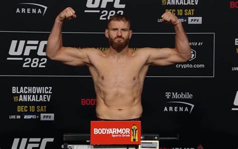 UFC 282 wyniki ważenia Jan Błachowicz i Magomed Ankalaev w limicie