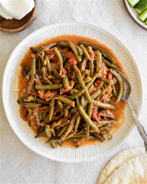 Lebanese Green Beans Loubieh Bi Zeit Forks And Foliage