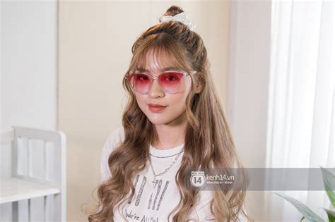 Hot girl bắp cần bơ Trần Thanh Tâm đối đáp cùng anti Mặt mộc của mình không dành cho người