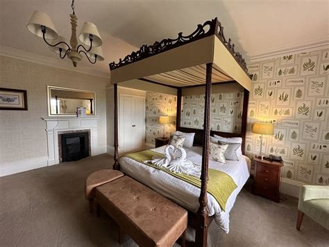 NIDD HALL HOTEL - Updated January 2025 - 18 Photos - Harrogate, North Yorkshire, United Kingdom ...