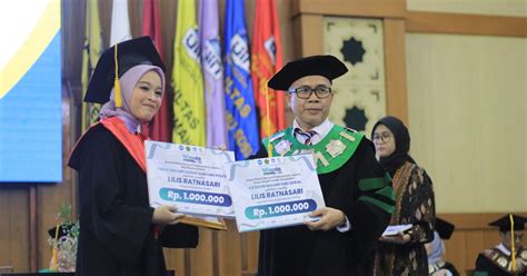 Prestasi Gemilang Para Wisudawan Terbaik Di Wisuda Ke Hari Kedua