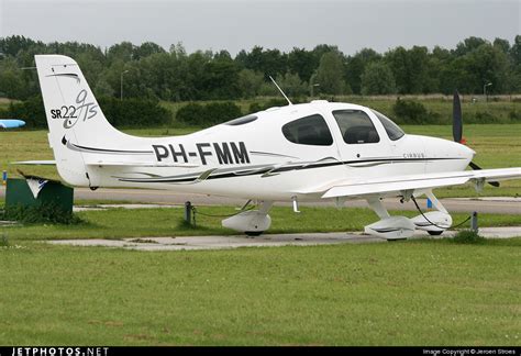 Ph Fmm Cirrus Sr22 Gts Private Jeroen Stroes Jetphotos