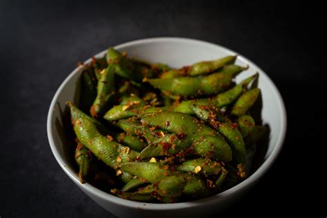 12 amazing ways you could season edamame (besides the salt)
