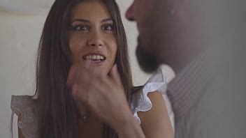 Relación abierta con la traviesa Anya Krey XVIDEOS