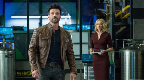 Frank Grillo Cant Stop Dying In Hulus Time Loop Thriller Boss Level