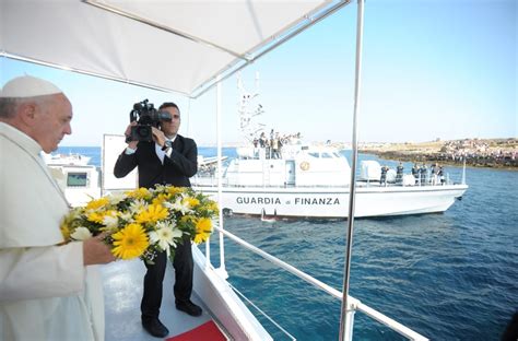 Lampedusa Anos Depois O Clamor Incessante Do Papa Francisco