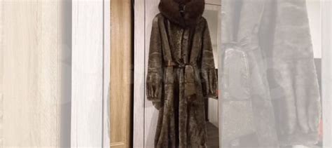 Шуба мутоновая с капюшоном норка 44-46 купить в Ярославле с доставкой ...