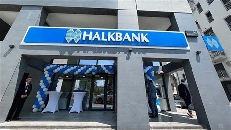 Halkbank Memurlara Zel Ay Ertelemeli Ihtiya Kredisini Duyurdu