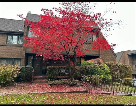 60 Chestnut Hill UNIT 135 Roslyn NY 11576 Zillow