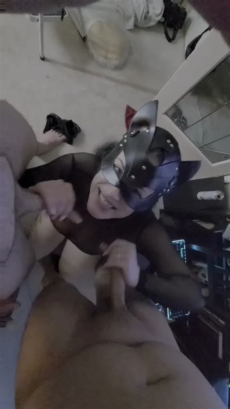 Shared Wife With Friend Double Blowjobs Nude Pics Xhamster