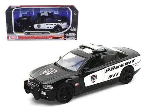 2011 Dodge Charger Pursuit Police Black And White 124 Diecast Model Car By Motormax